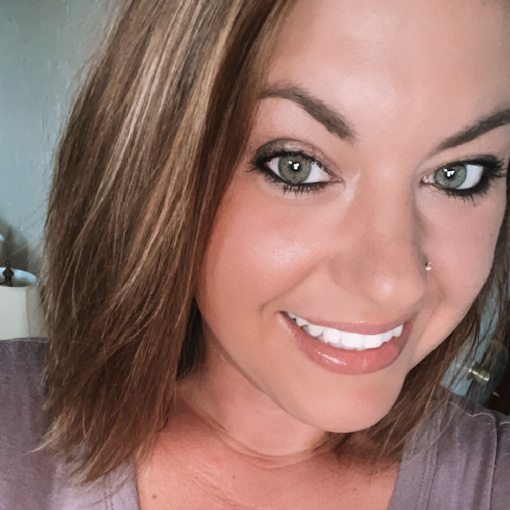 Meet your Posher, Kim